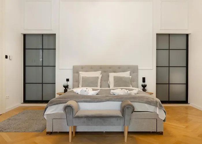 Super Central 2Br-2Bt With Balcony&View&Sauna&Jacuzzi