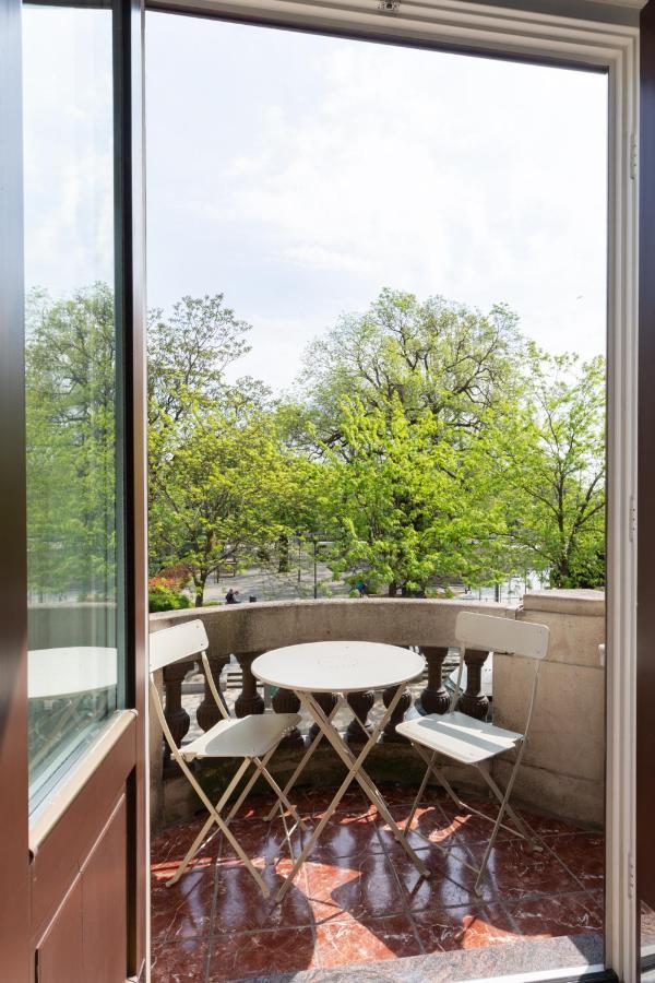 Appartement Super 2br-2bt With Balcony&view&sauna&jacuzzi Boedapest