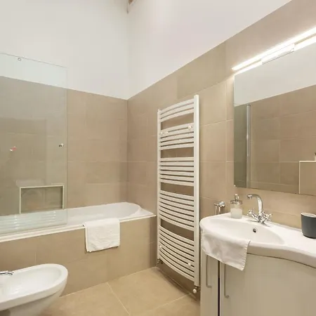 Super Central 2Br-2Bt With Balcony&View&Sauna&Jacuzzi Budapest Exterior photo