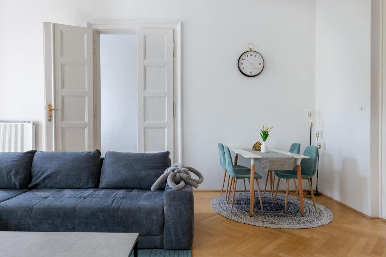Super 2br-2bt With Balcony&view&sauna&jacuzzi Apartman